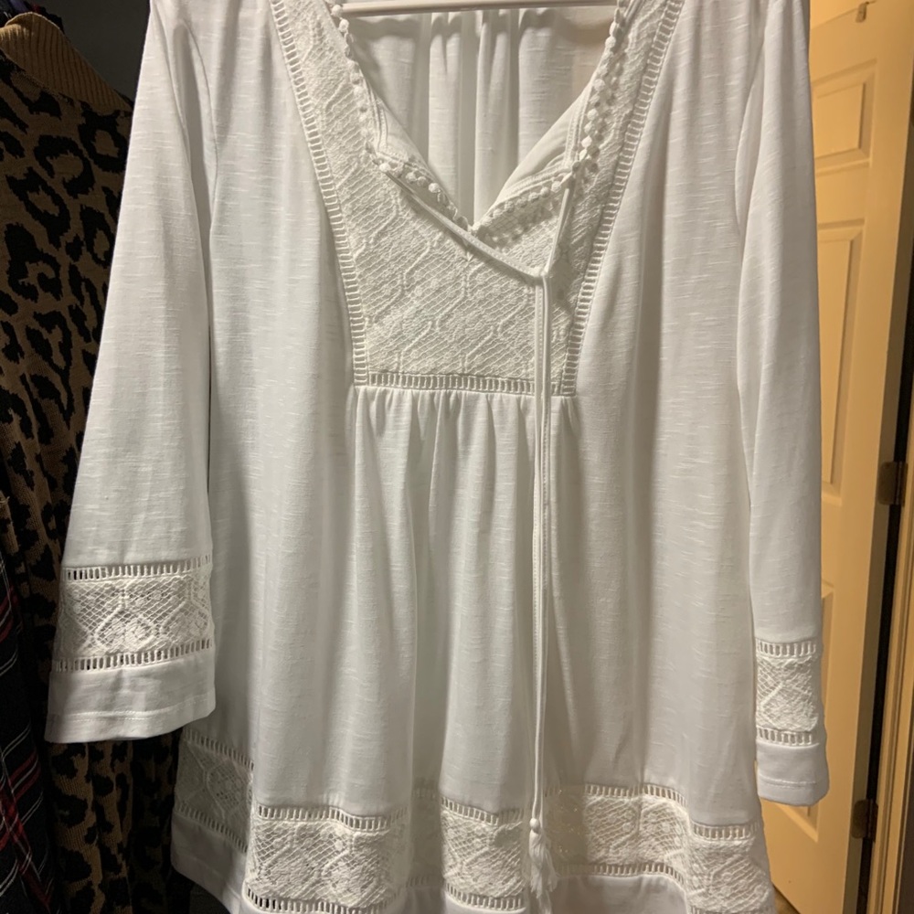Daniel Rainn stitch fix white top